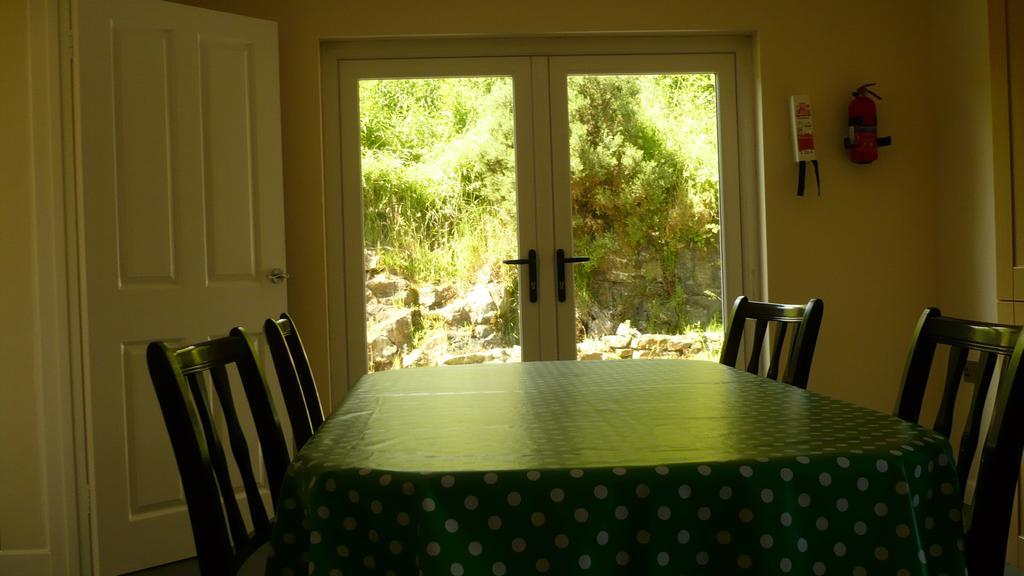 Craigalappan Cottages Holiday Home ブッシュミルズ エクステリア 写真
